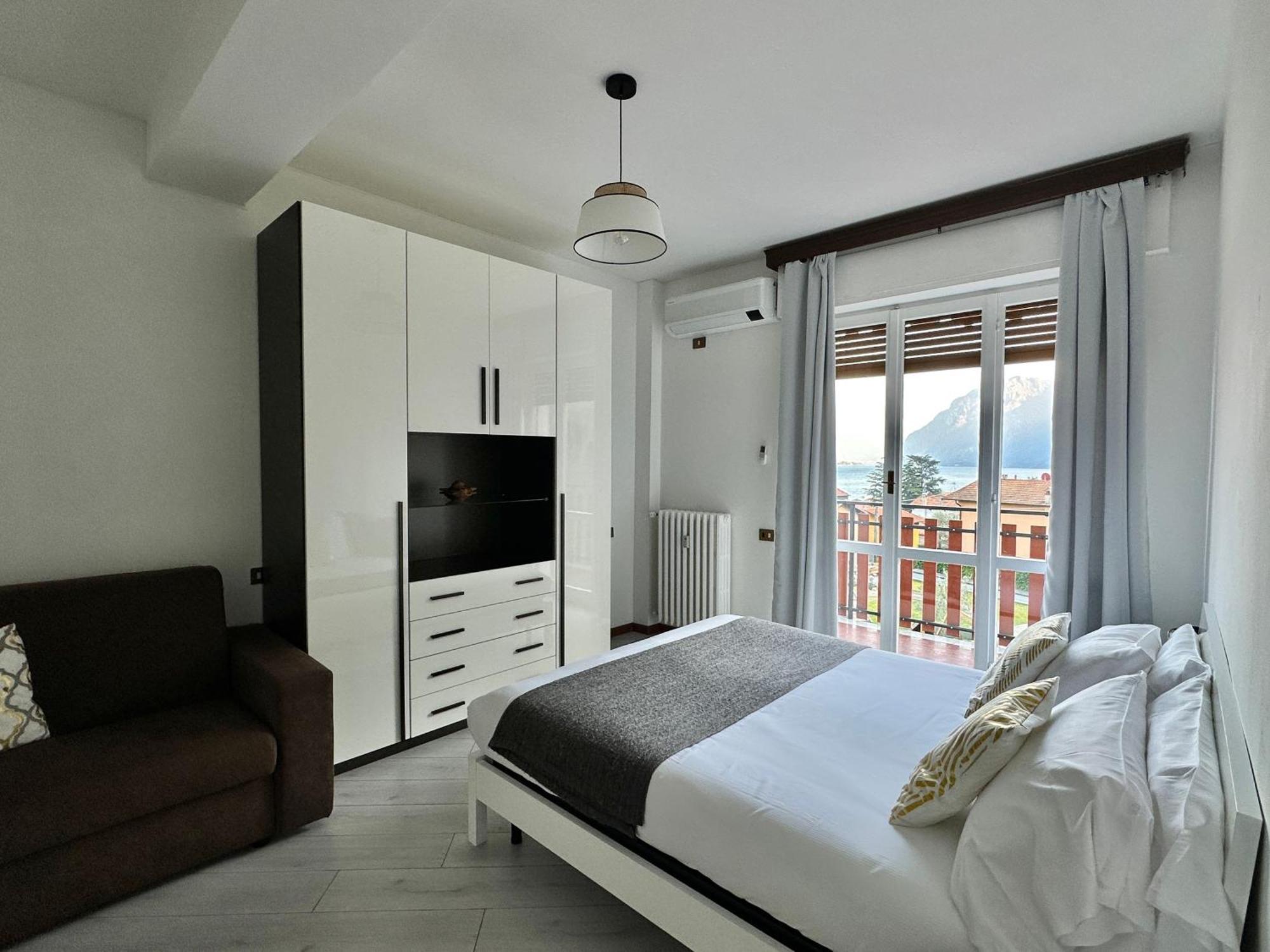 Lake View Apartment - Parking Included Oliveto Lario Экстерьер фото