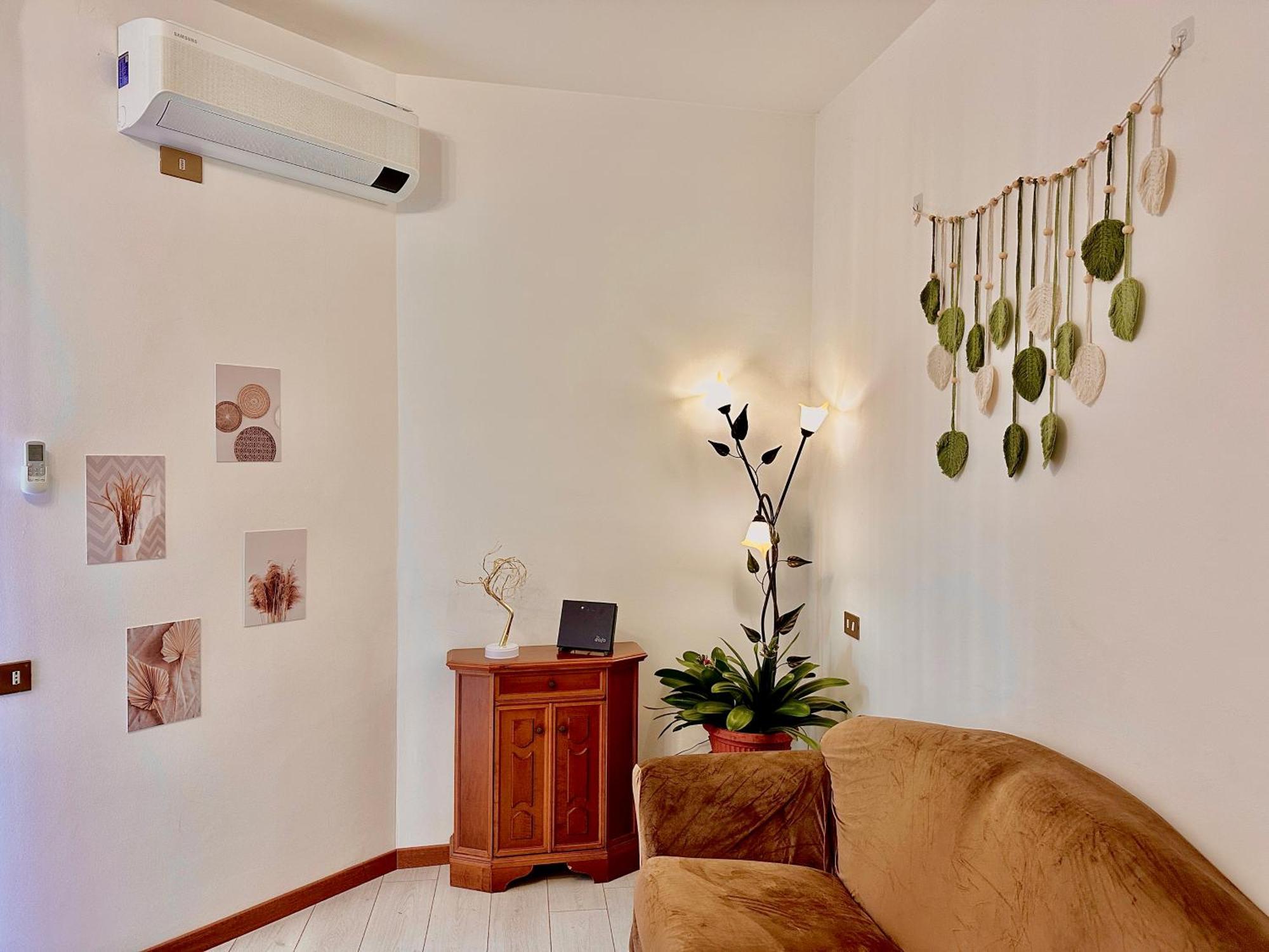 Lake View Apartment - Parking Included Oliveto Lario Экстерьер фото